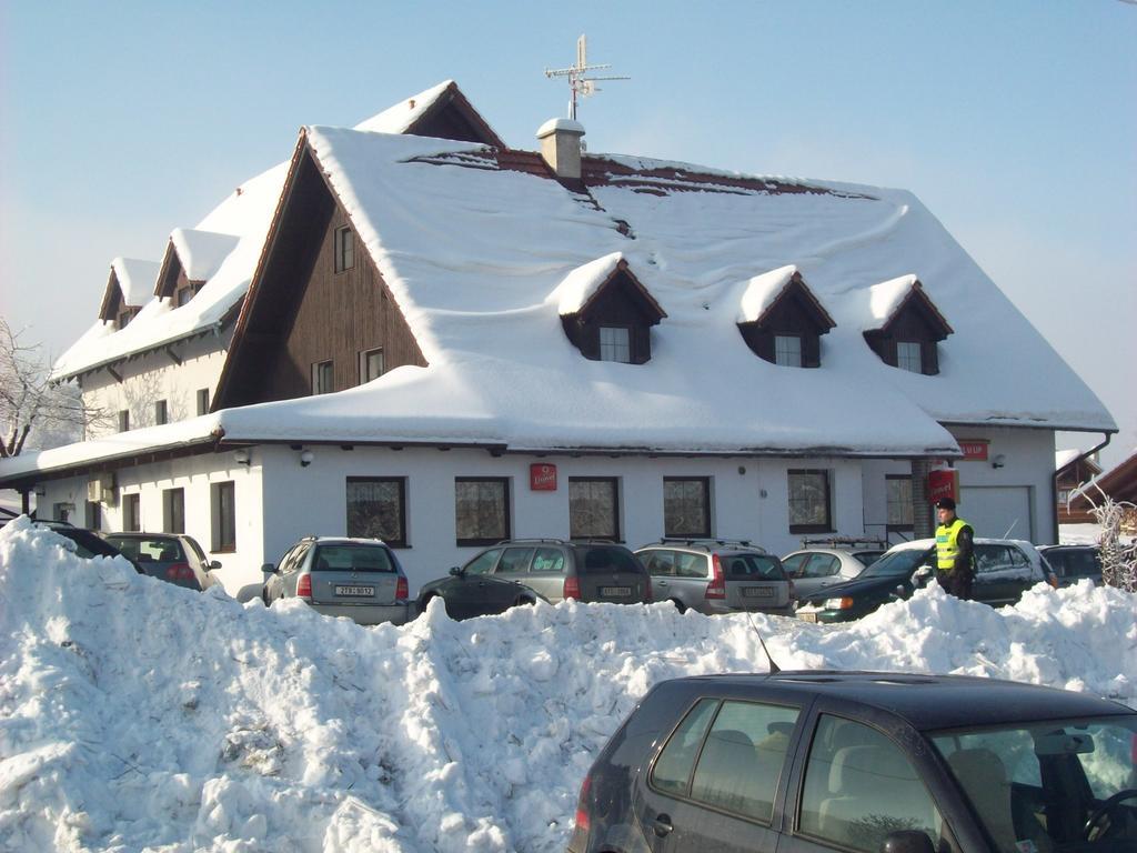 Hotel U Lip Trojanovice Frenštát pod Radhoštěm Εξωτερικό φωτογραφία