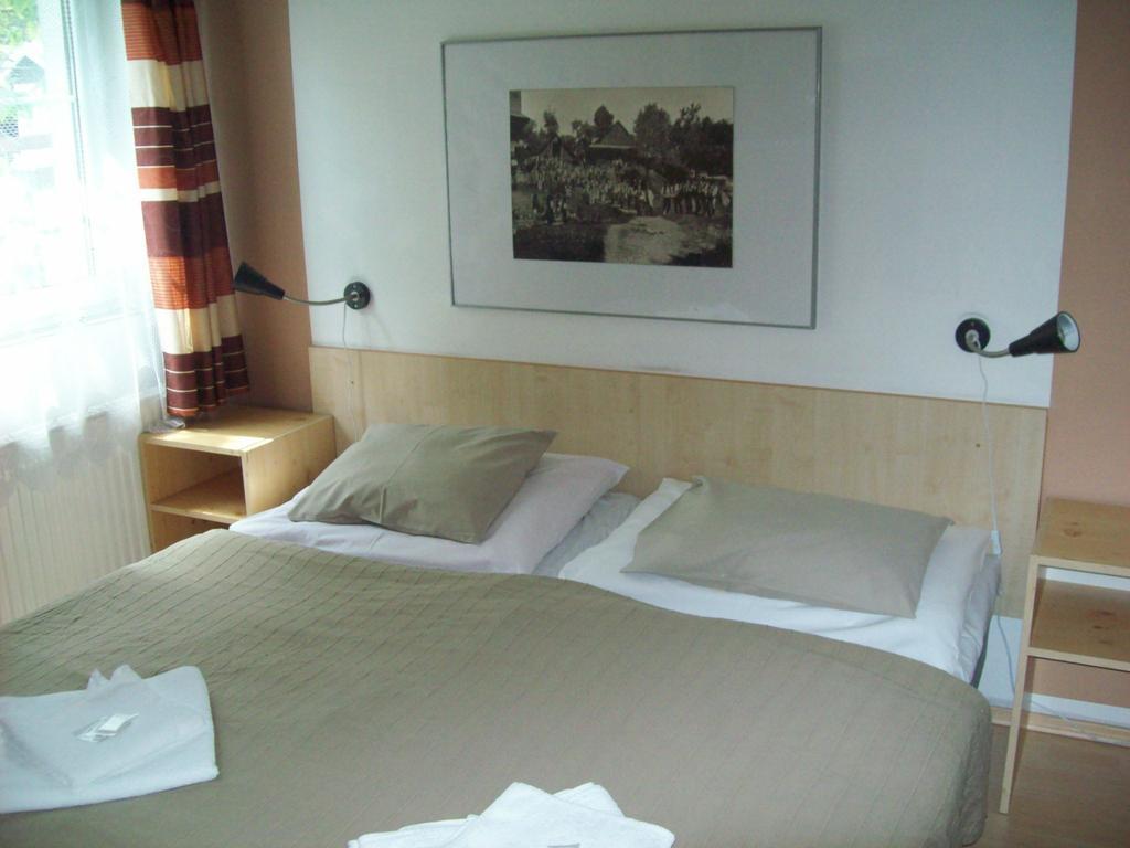 Hotel U Lip Trojanovice Frenštát pod Radhoštěm Δωμάτιο φωτογραφία