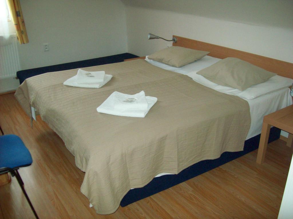 Hotel U Lip Trojanovice Frenštát pod Radhoštěm Δωμάτιο φωτογραφία