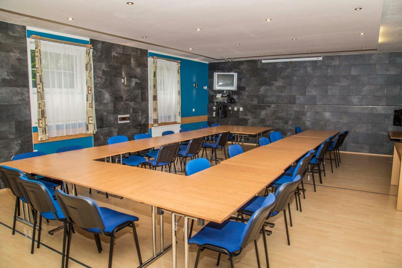 Hotel U Lip Trojanovice Frenštát pod Radhoštěm Εξωτερικό φωτογραφία